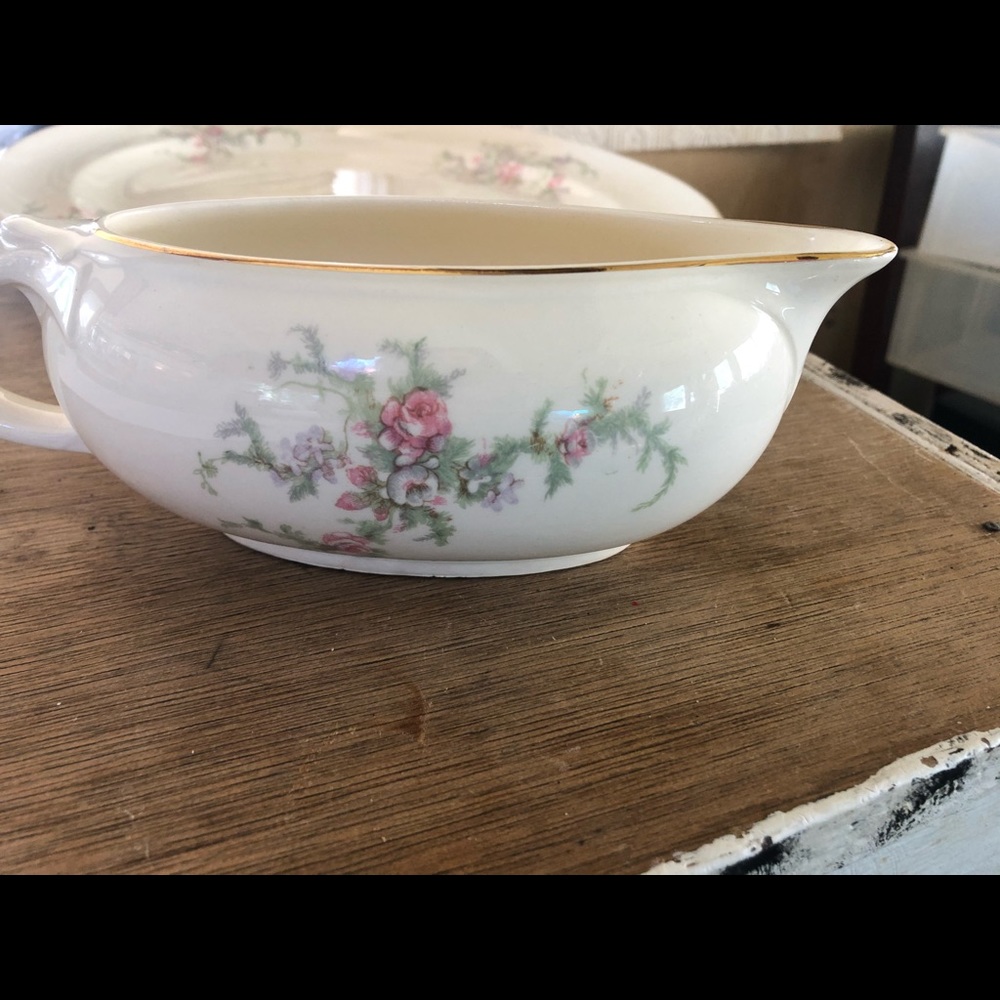 Fine China - Picture 4 of 12